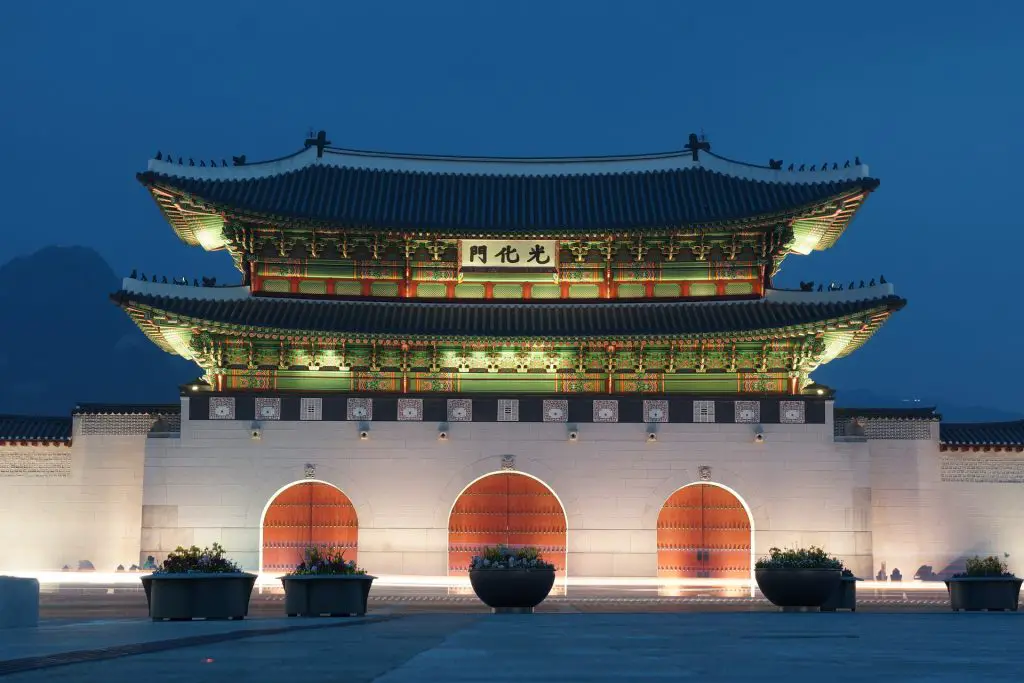 Nighttime opening Gwanghwamun
