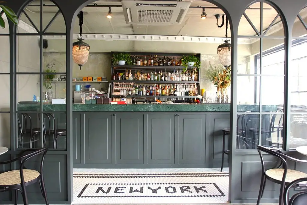 Hidden place in Seoul-The bar of Hosting house