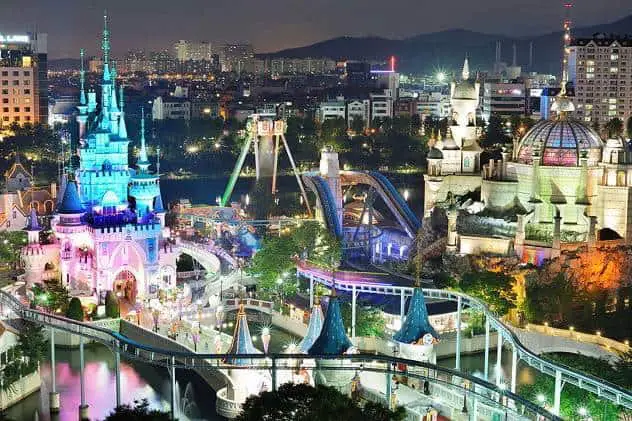 Lotte world night full view