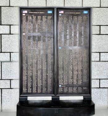 il monumento ai caduti della Corea, il monumento in piazza della pace