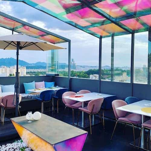 vivid itaewon rooftop bar