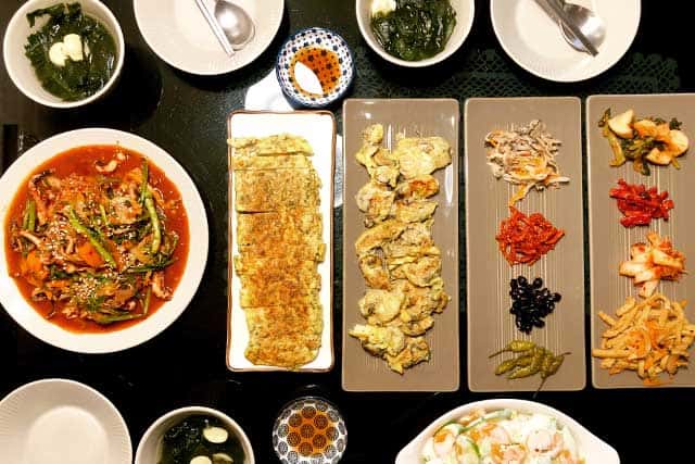 korean cooking class & market tour