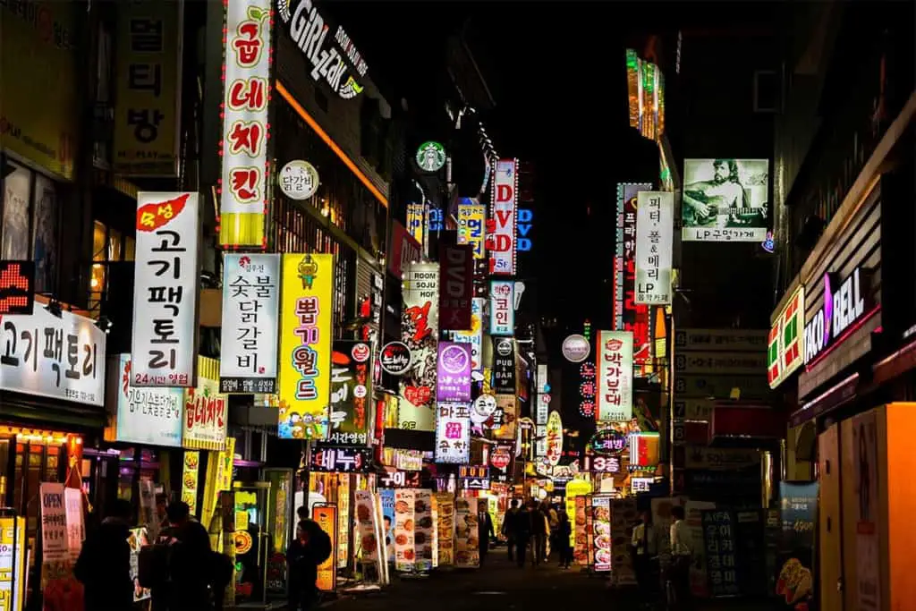 Restaurants in Itaewon