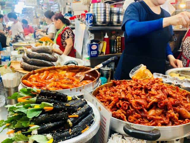 Gwangjang ตลาดถนนอาหาร