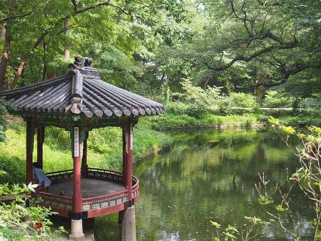 Changgyeonggung Palace Pond