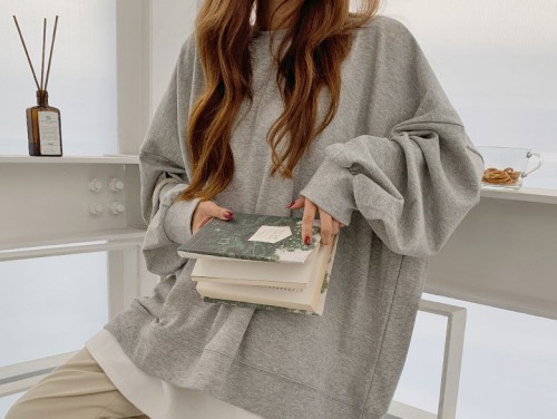 YesStyle - Colored Oversized Sweatshirt