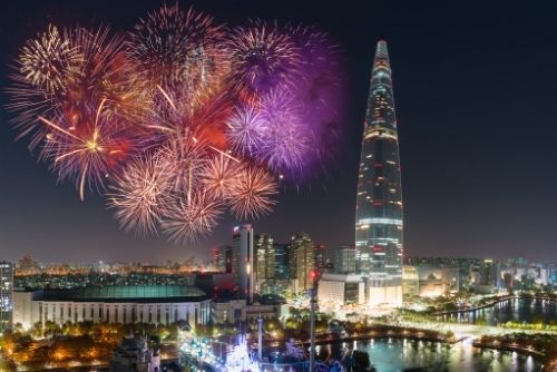 New Year's day firework at Lotte World