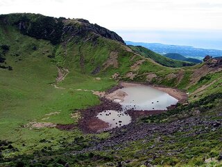 mt. hallasan in jeju