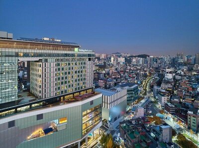 holiday inn express seoul hongdae unique hotel in seoul