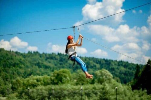 Zipline pulau Nami