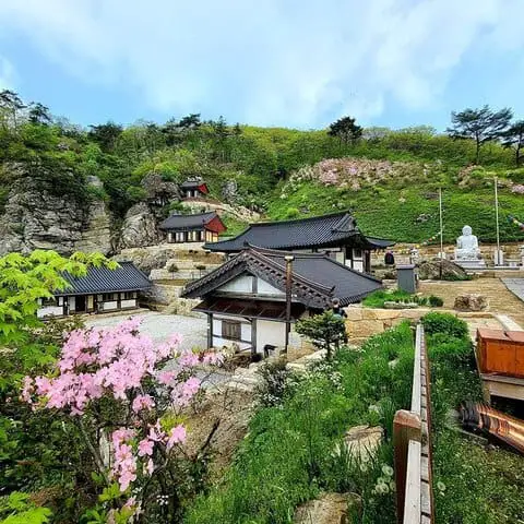 kuil sangwonsa hal yang dapat dilakukan di gangwon-do