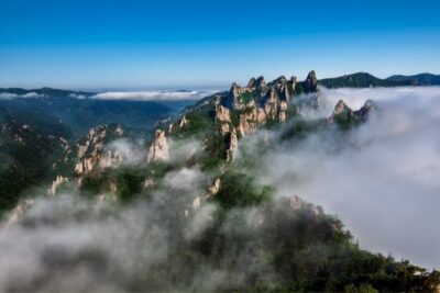 Seoraksan National Park Hiking Tour from Seoul