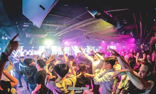 Itaewon night club