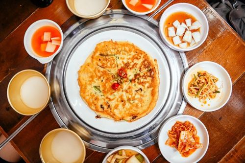 Tour del cibo di strada di Seoul con un locale