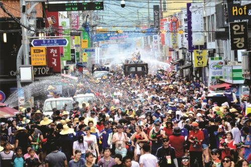 Street Water Fight at Jeongnamjin Jangheung Water Festival