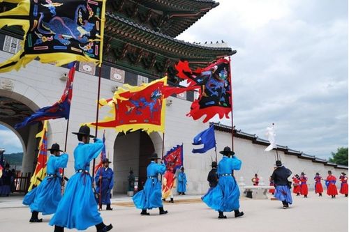 Tour dei palazzi e dei mercati coreani a Seoul