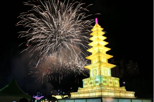 Busan Lotus Lantern Festival Featured Image