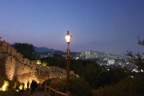 Naksan Park and Seoul City Wall