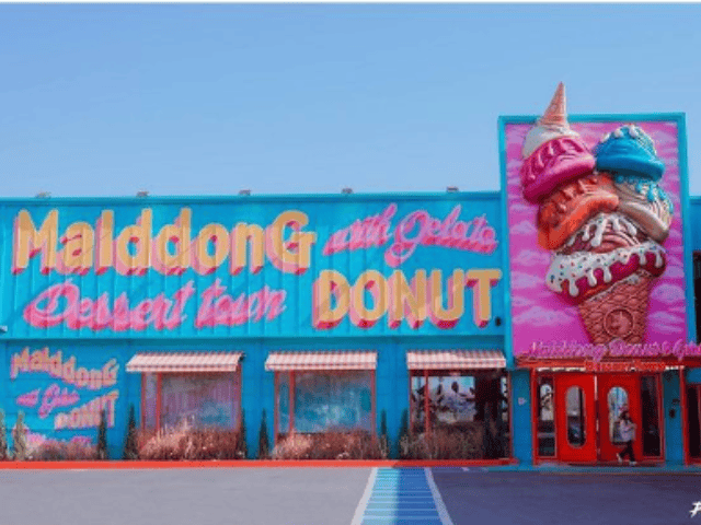 Malddong Donut Dessert Town