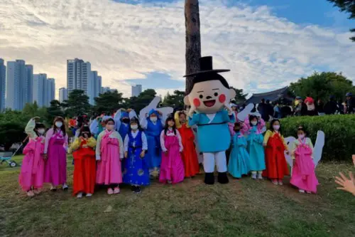 Ansan Kim Hongdo Festival