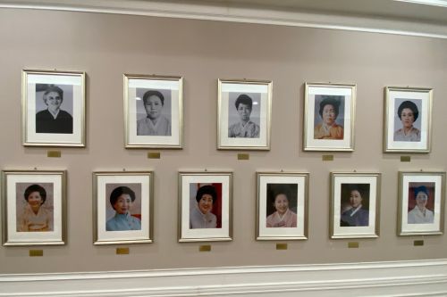portrait of the first ladies of korea