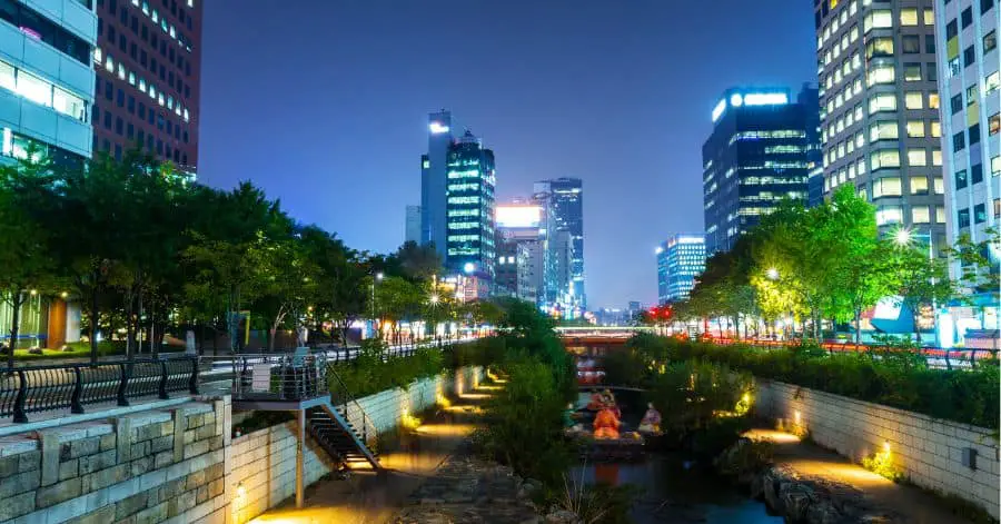 cheonggyecheon stream