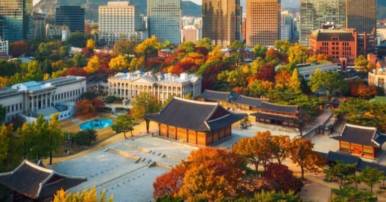 Deoksugung Palace 덕수궁: All you need to know