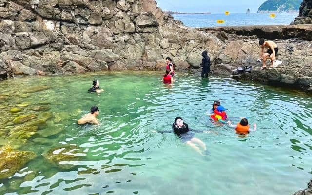 Hwangwuji Haean (Costa) 황우지해안 en la isla de Jeju