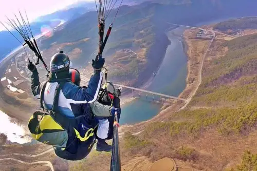 Parapente biplaza en Danyang