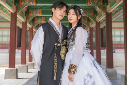 Gyeongbokgung Hanbok & Pengalaman Tata Rambut