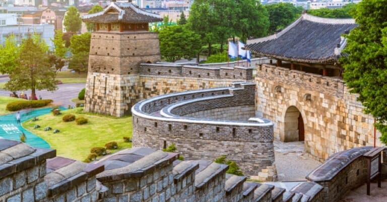 Suwon Hwaseong Fortress 수원화성: Explore the Timeless Grandeur