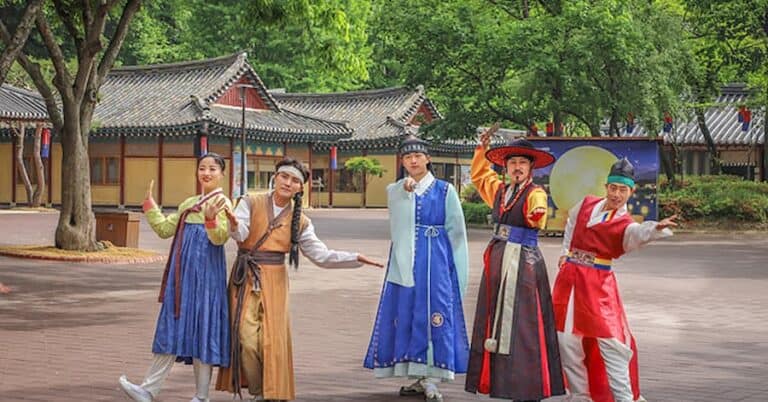 Ultimate Guide to Yongin Korean Folk Village (한국민속촌)