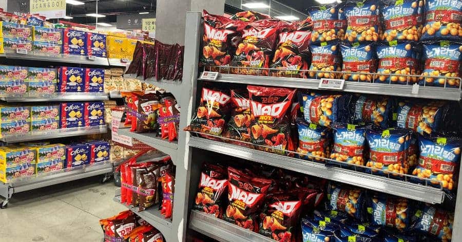 25 Korean snacks loved by K-pop idol
