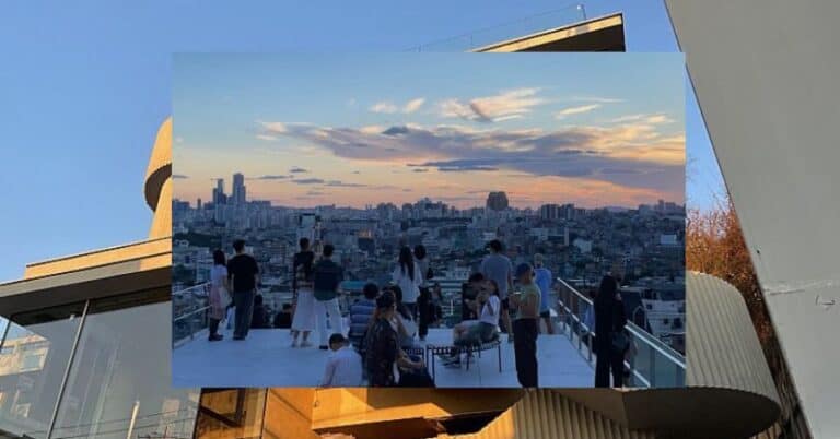 COMFORT Seoul: Capture a Seoul Sunset from a Secret Rooftop in Huam-dong