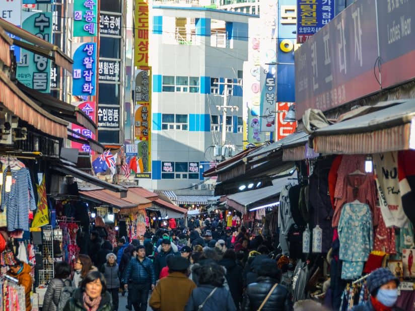 Bargain-hunt at Namdaemun Market